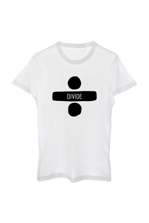 T-shirt Divide