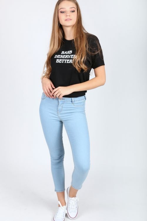 T-shirt Stranger Things Barb deserves better