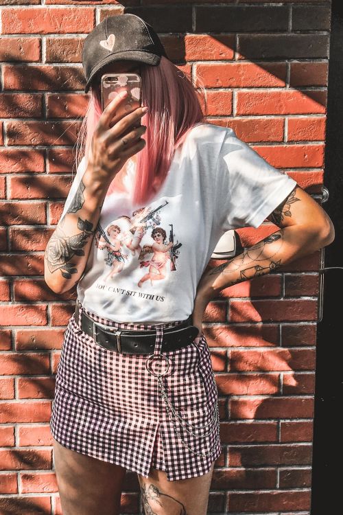 T-shirt Oversize You can't sit with us