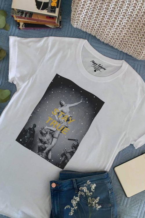 T-shirt Stay True