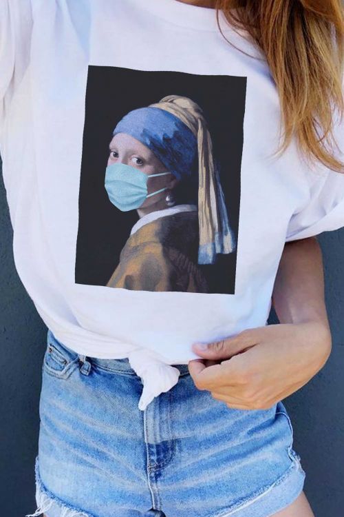 T-shirt A Girl with a Pearl Mask