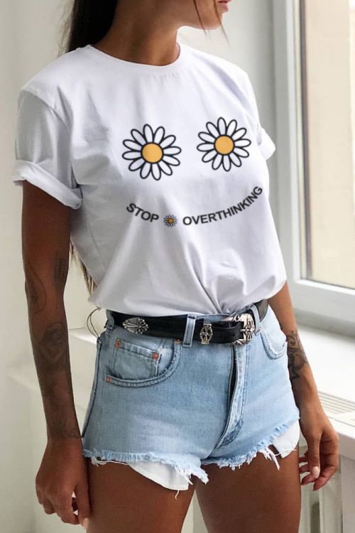 T-shirt Stop Overthinking Daisy