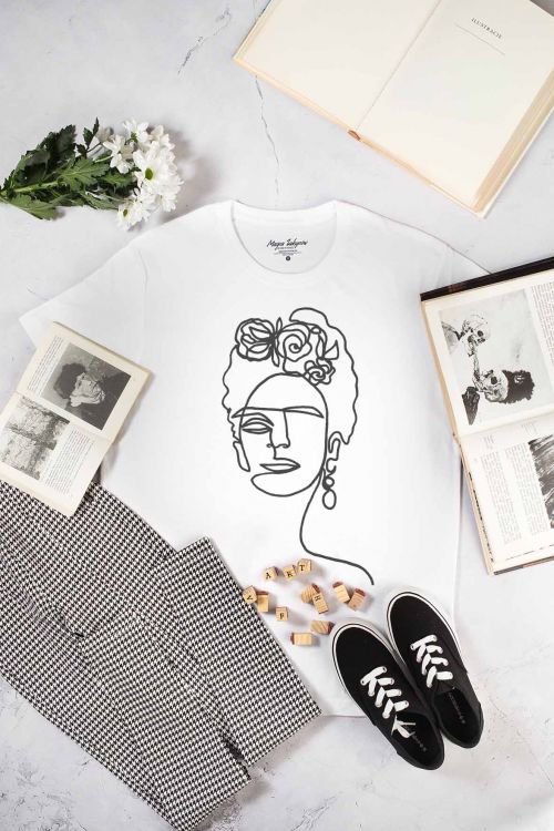 T-shirt Frida Simple