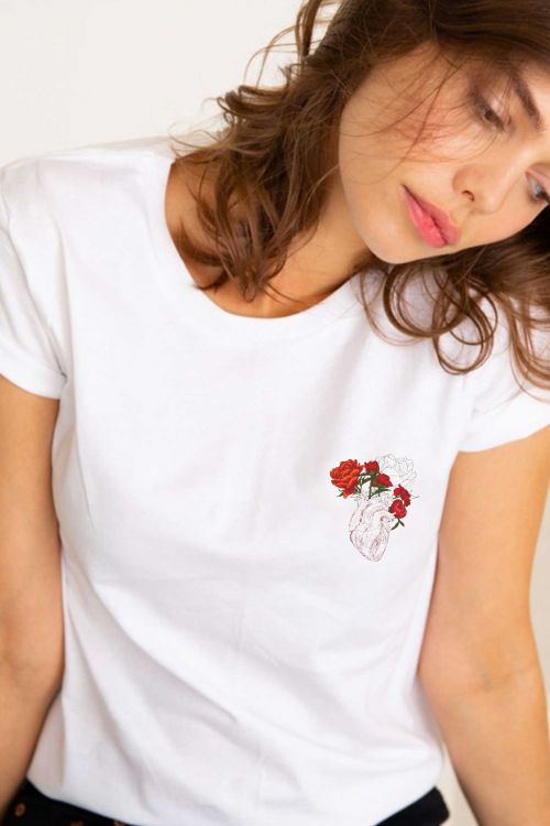 T-shirt Human Heart with Flowers