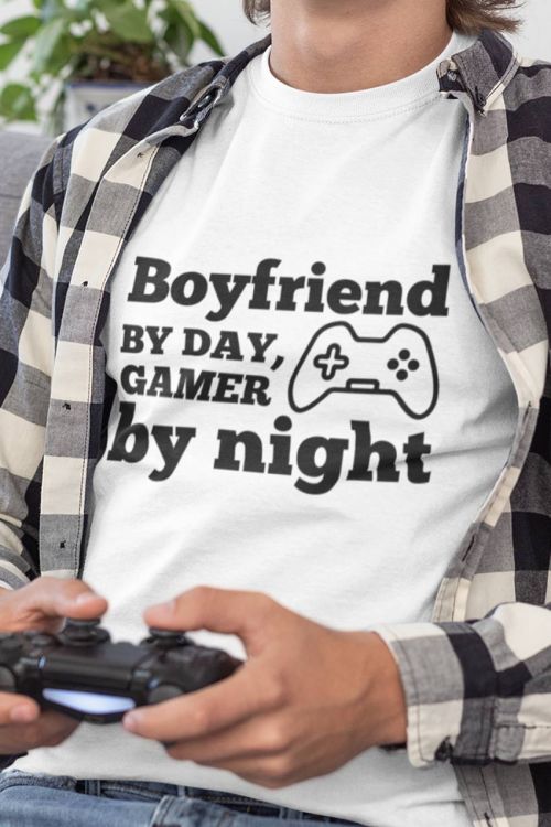 T-shirt Boyfriend by Day