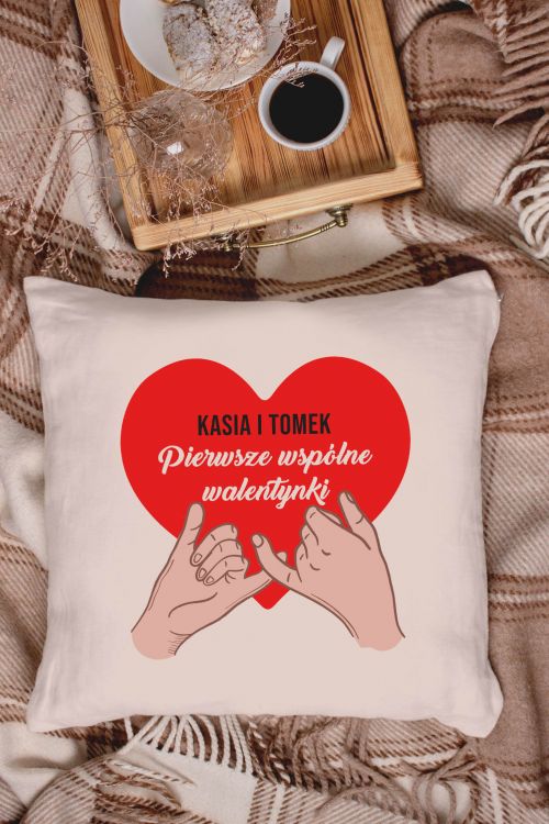 Poduszka bawełniana Canvas PERSONALIZACJA Pierwsze Walentynki