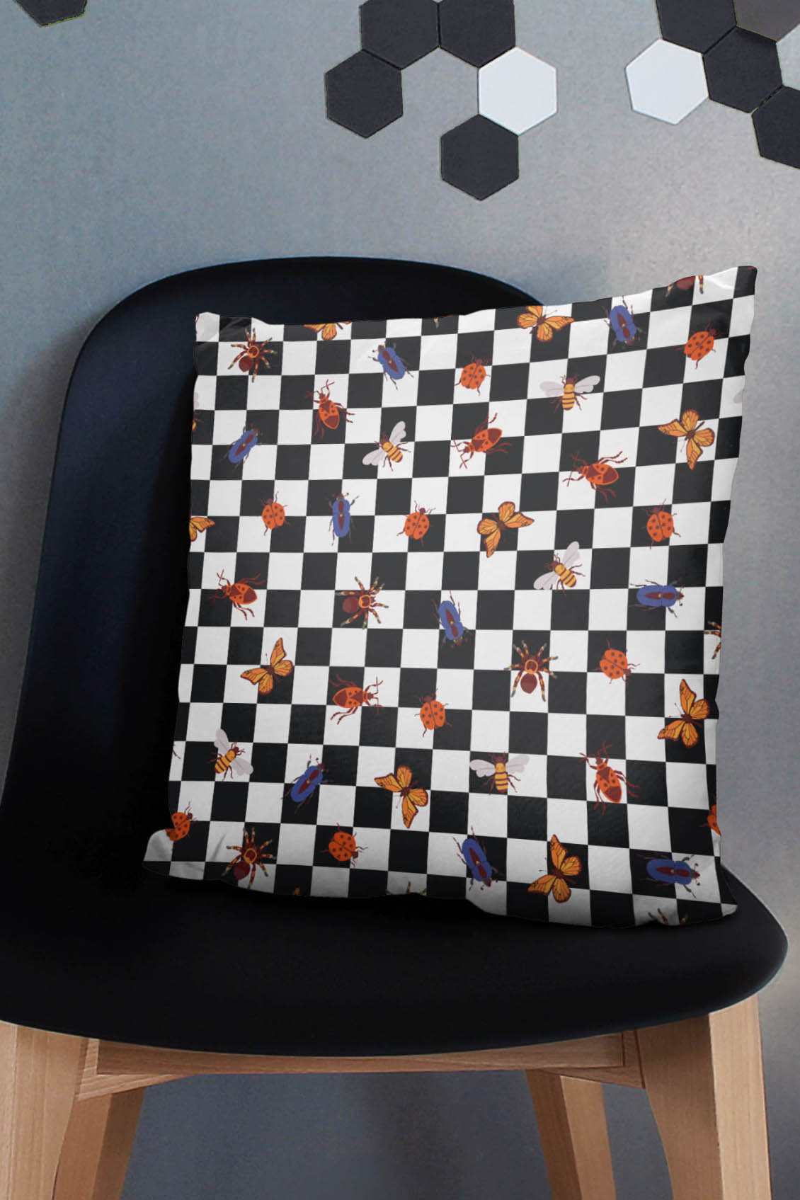 Poduszka Checkered Bugs
