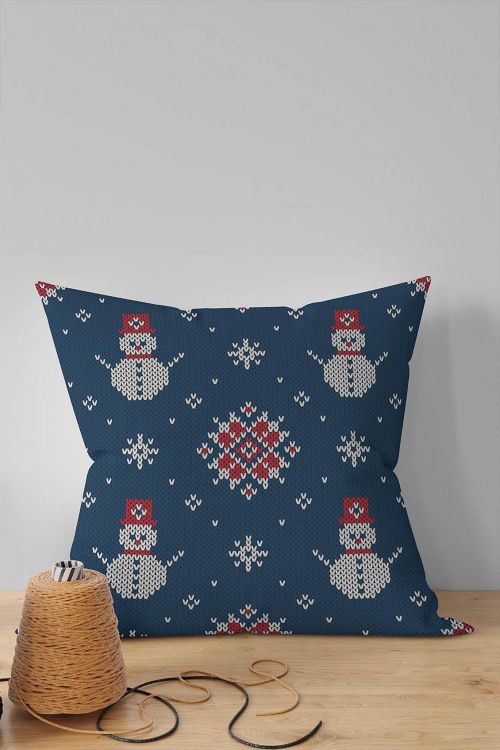 Poduszka Bałwanki na granatowym tle