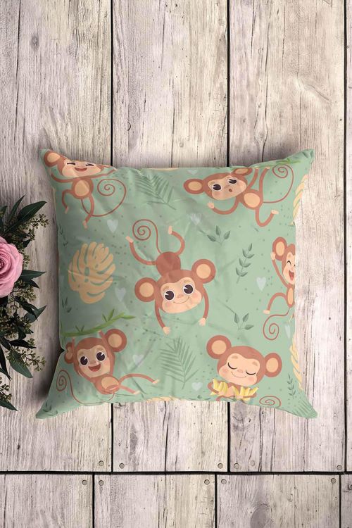 Poduszka Monkey in the jungle