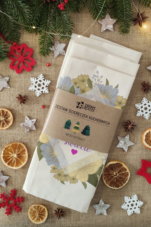 Komplet trzech świątecznych ręczników kuchennych Kochana Babcia