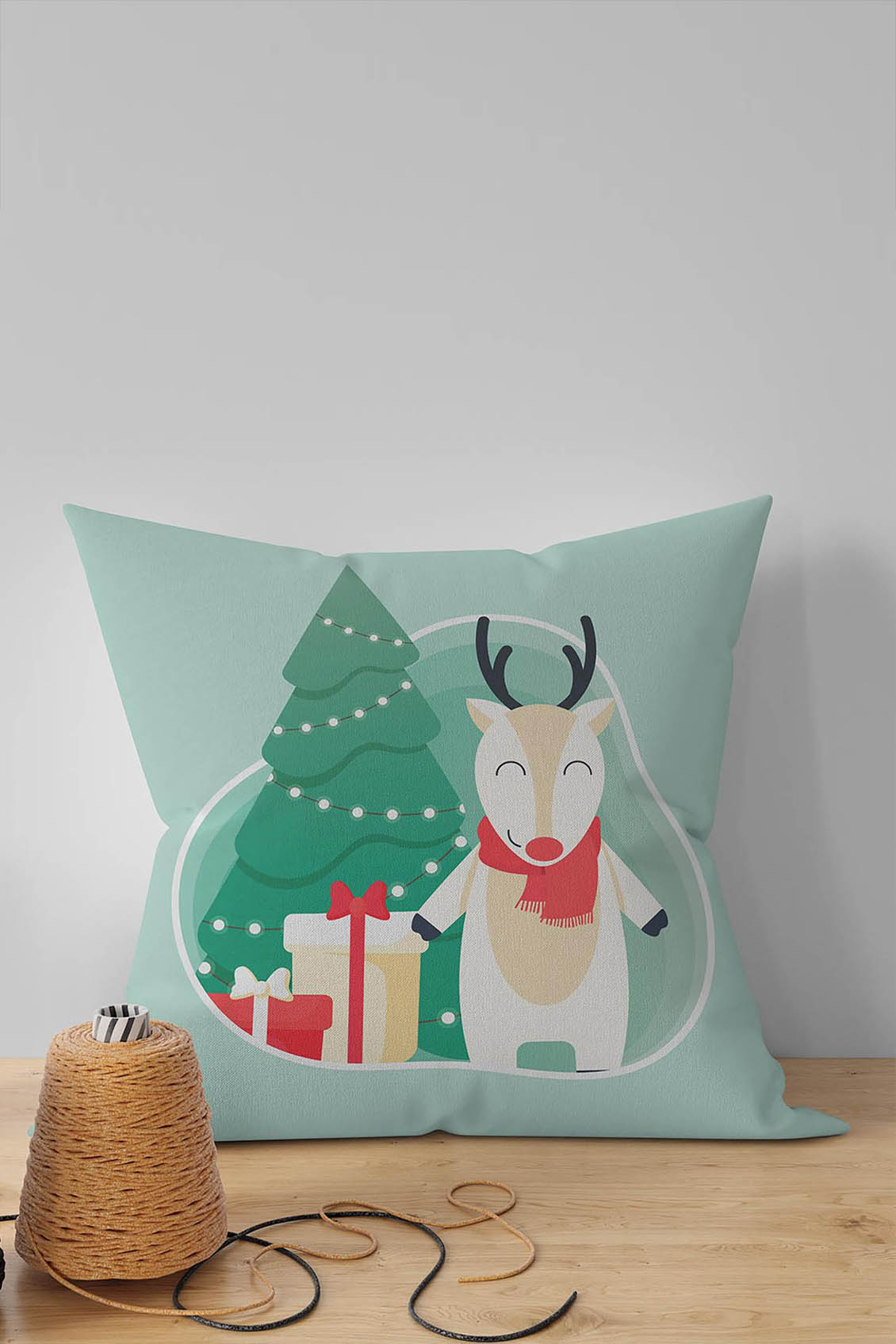 Poduszka Reeindeer Pastel Christmas