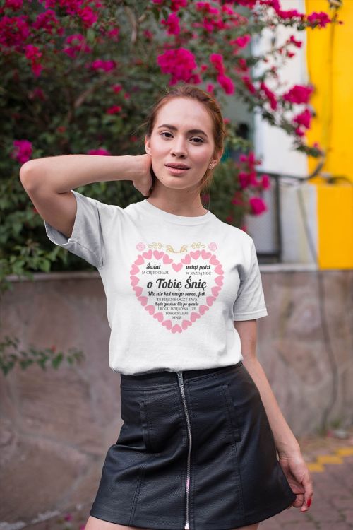 T-shirt oversize Świat Wciąż Pędzi