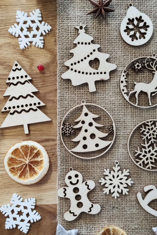 Zawieszki ze sklejki Ornamenty 3