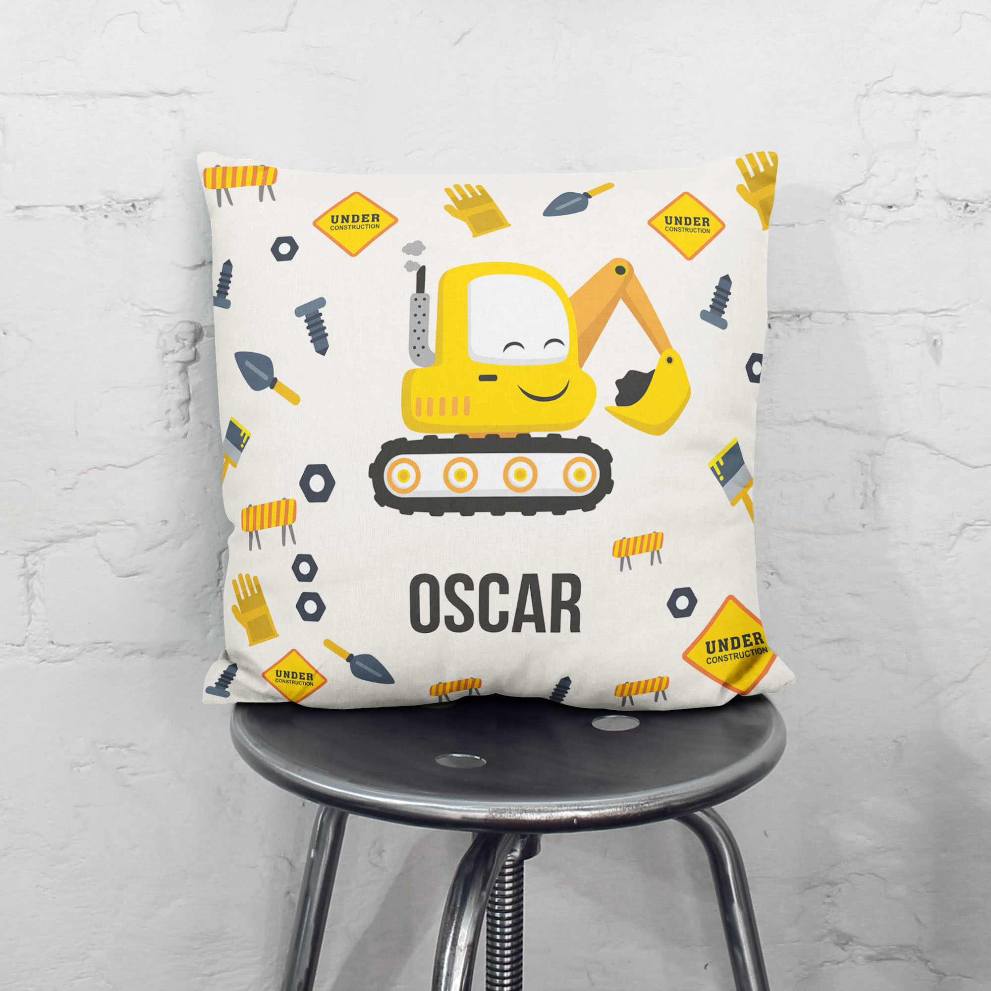 Poduszka Under Construction PERSONALIZACJA